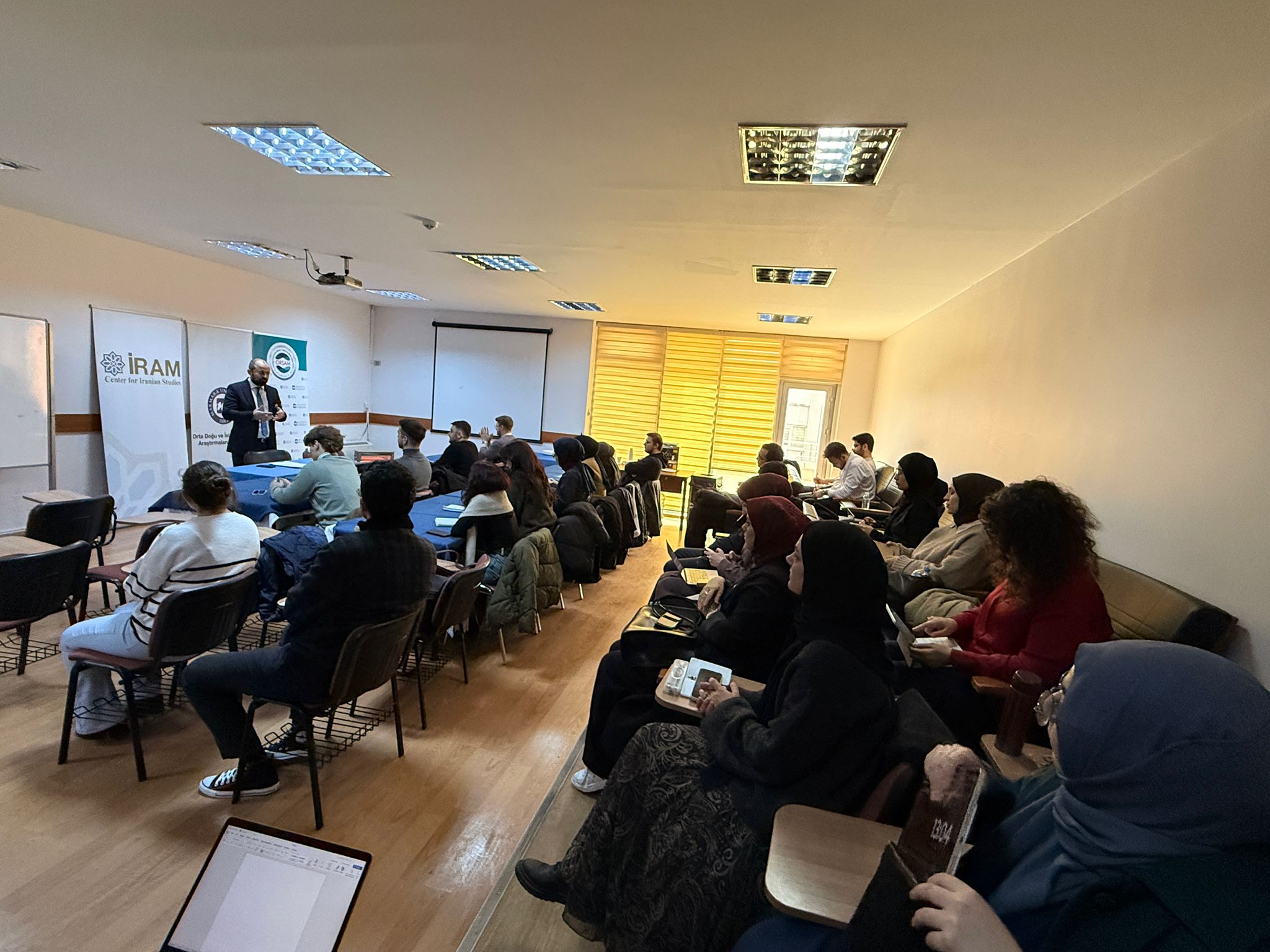 kış okulu2.jpg (370 KB)